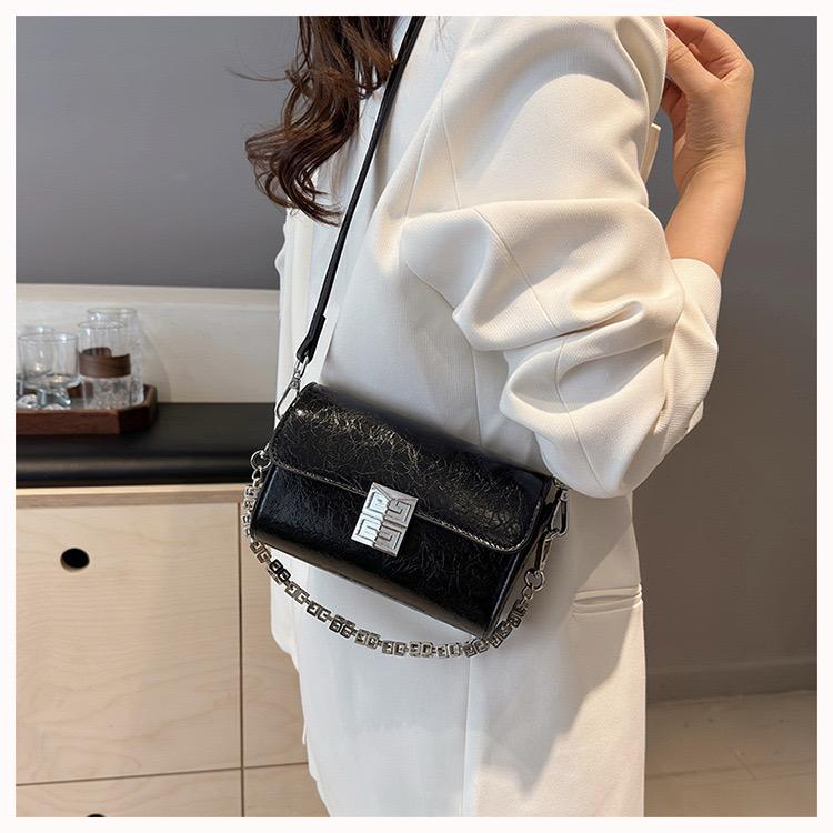 Valentine Glitter Sling Bag