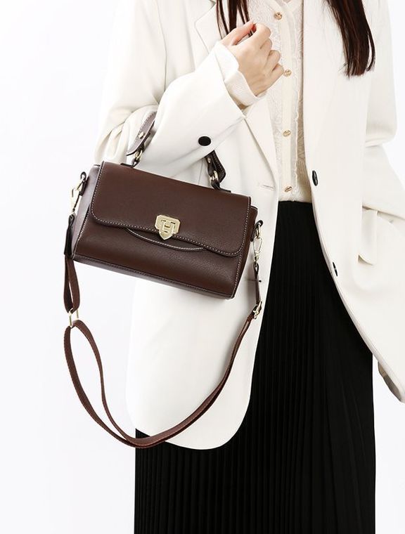 Rich Rihana Compy Hand Bag