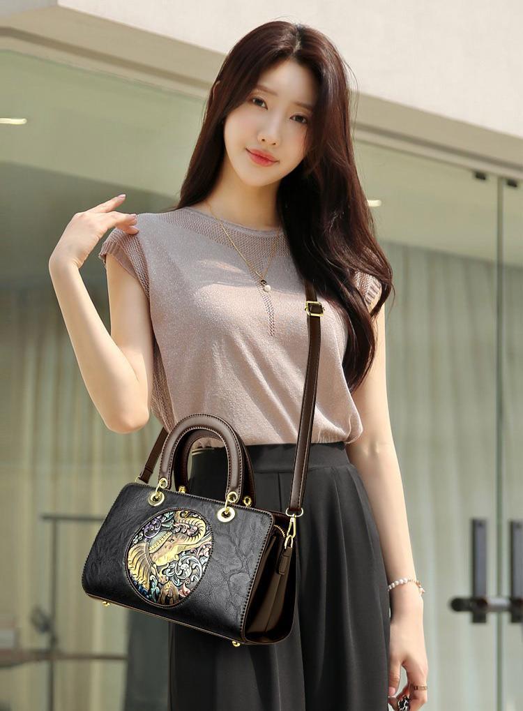 O Mega Hand Bag