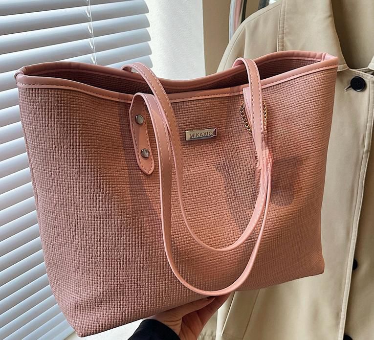 Clara Biggo Tote Bag