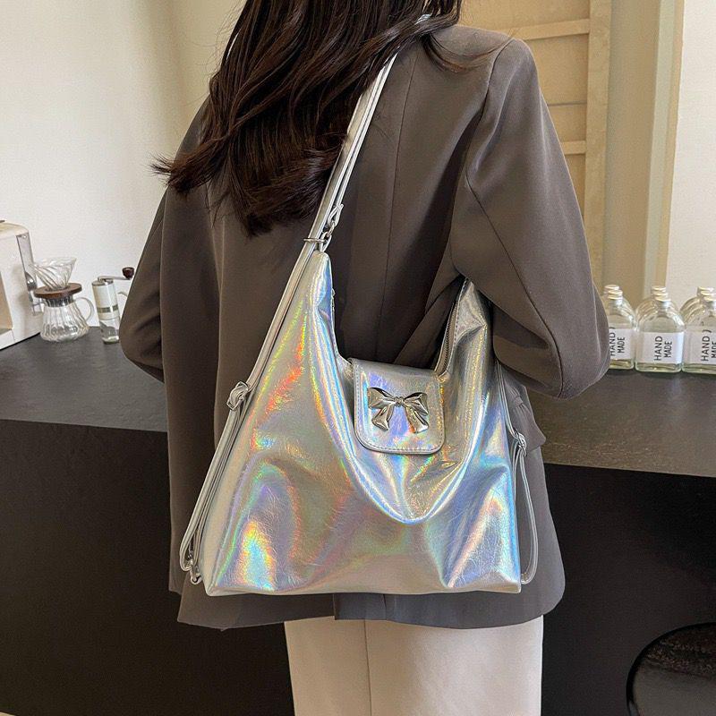 Icon2 Bella Shoulder Bag