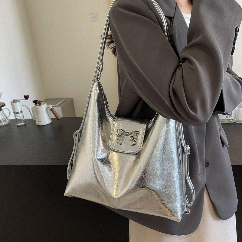 Icon2 Bella Shoulder Bag