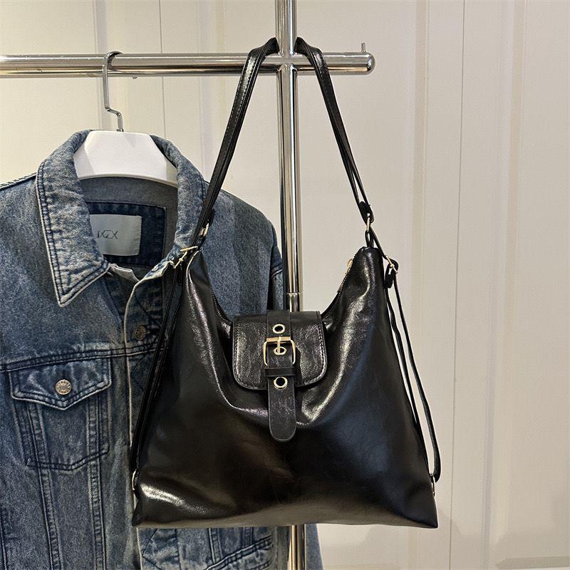 Icon Bella Cross Body