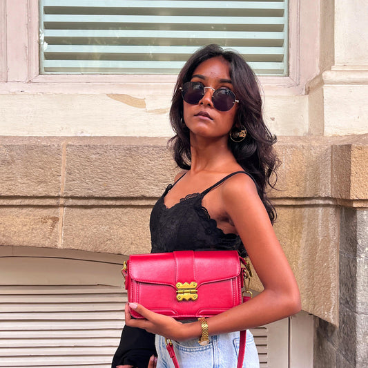 Chic Future Bella Sling Bag